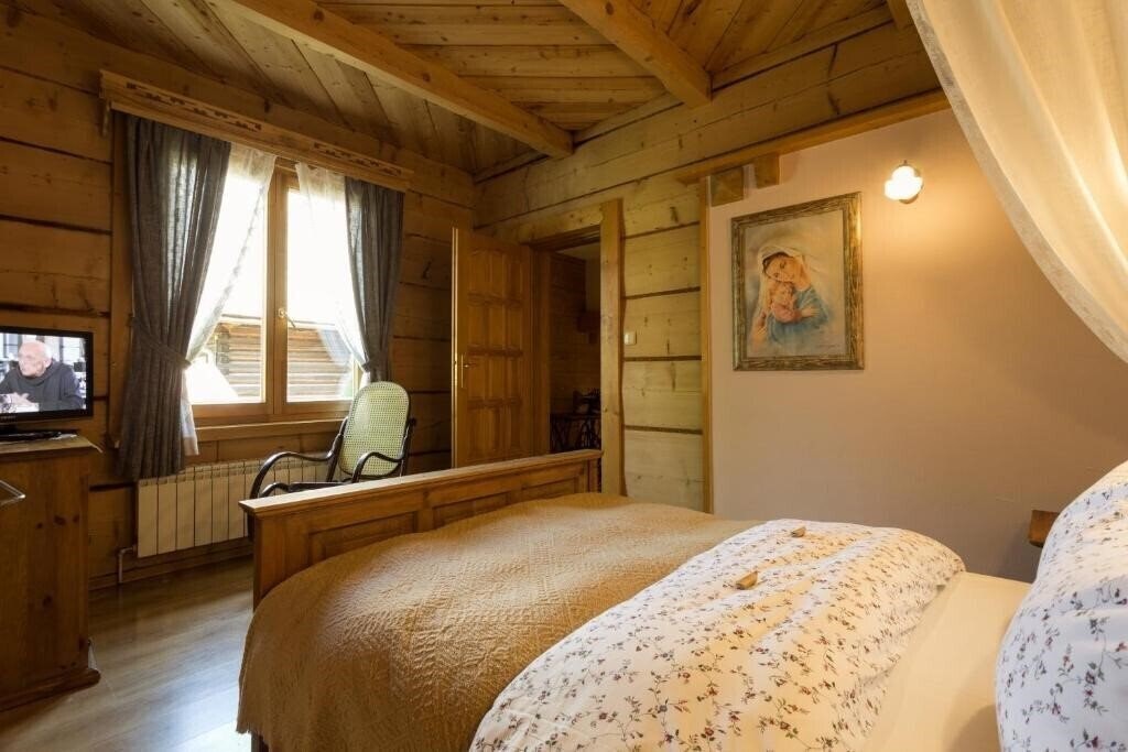 Картинка Bambi Rezydencja Butique Pensjonat Apart Htl 1*