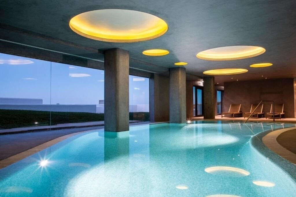 Фото Hotel Memmo Baleeira 4*