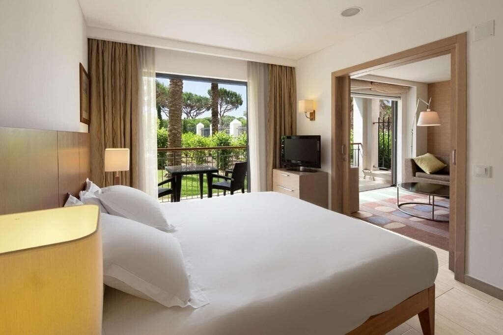 Фото Hilton Vilamoura As Cascatas Golf Resort & SPA 5*