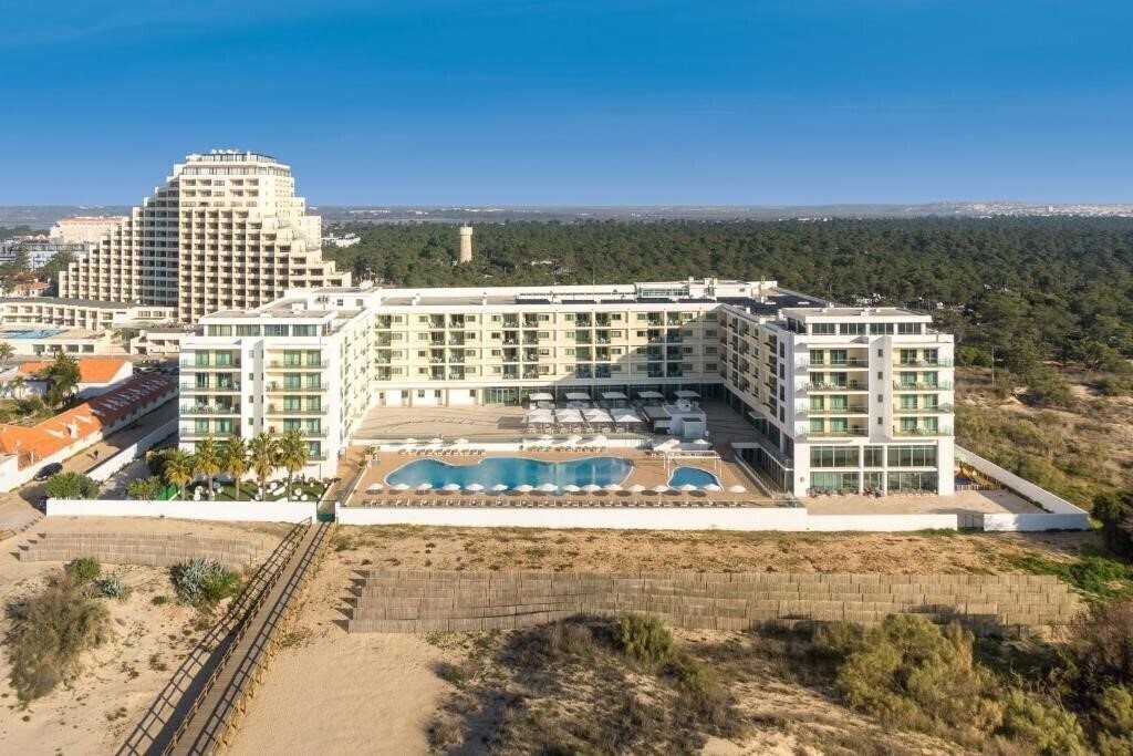 Отель Dunamar 4*