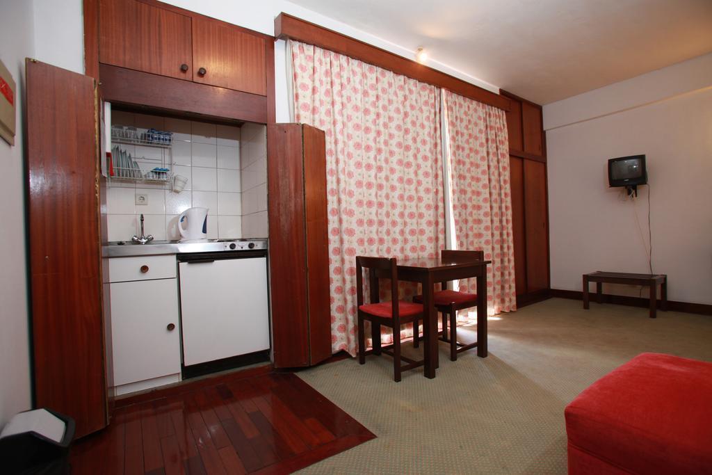 Фото Aparthotel Imperatriz 3*