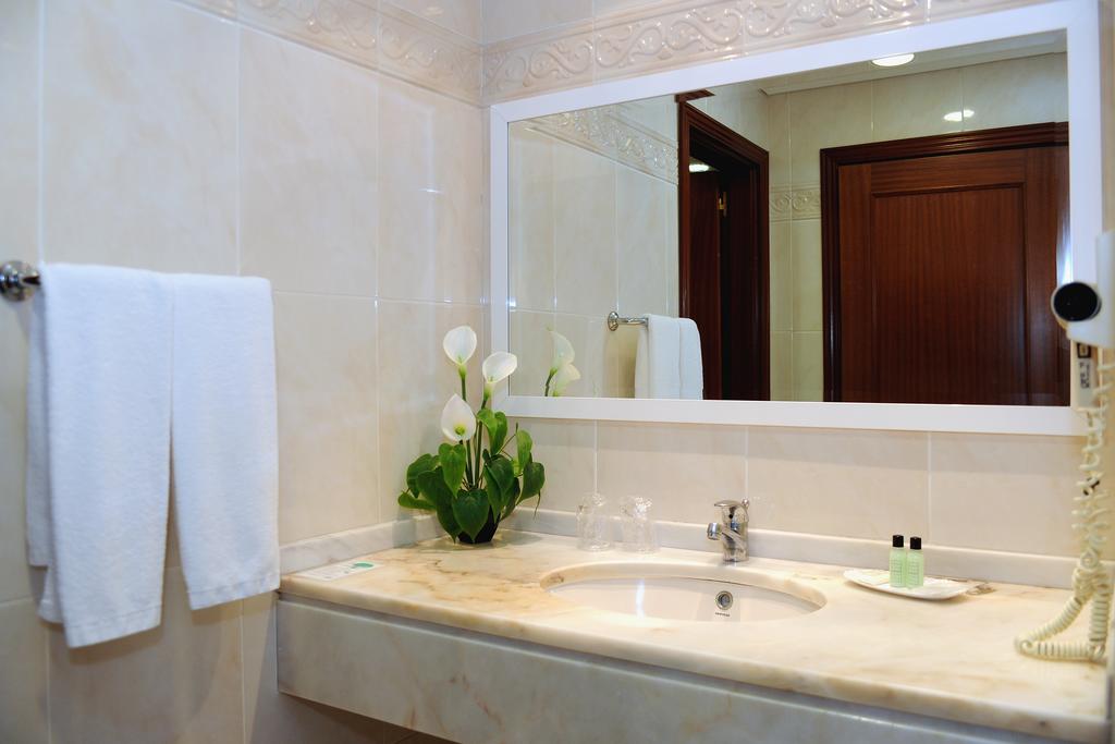 Изображение Ocean Gardens 4*