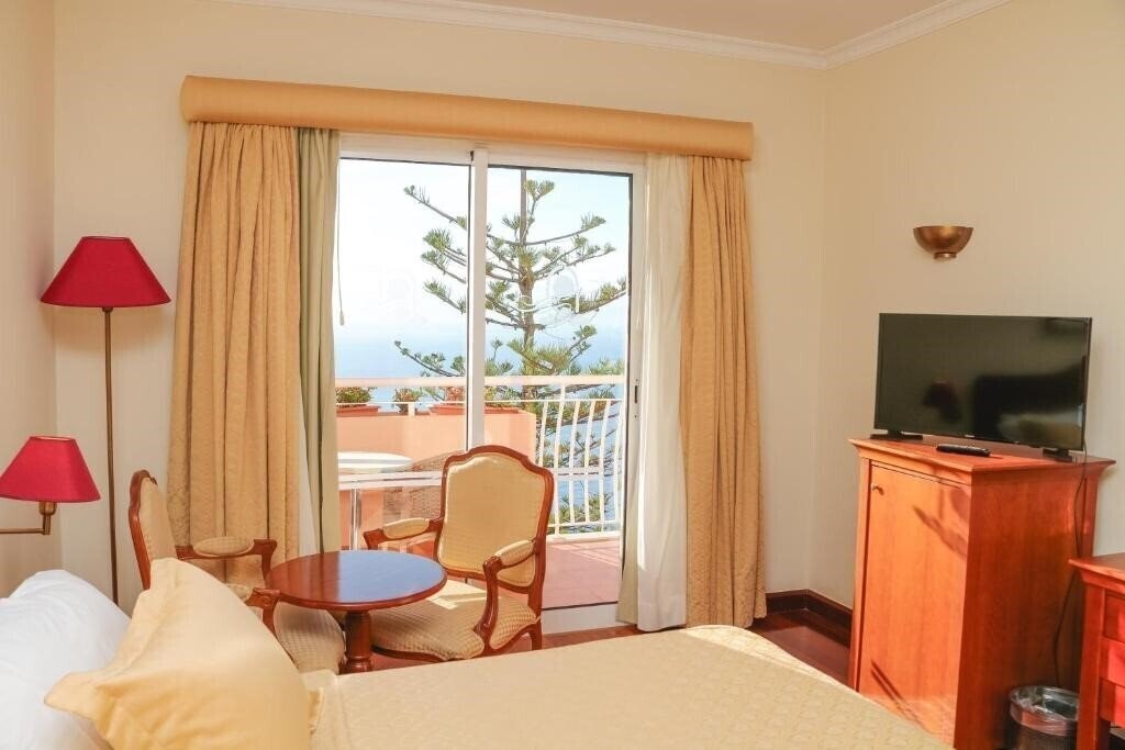 Картинка Ocean Gardens 4*