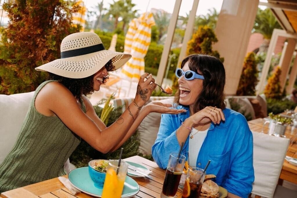 Фотография Next by Savoy Signature (ex. Madeira Regency Club) 4*