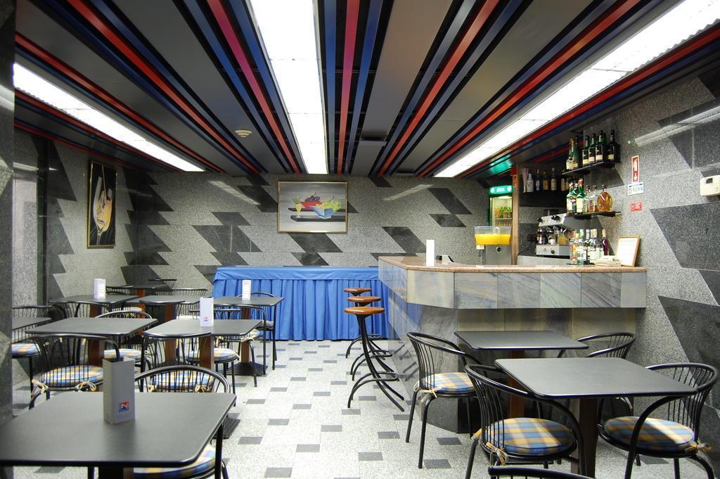 Картинка Nacional 3*