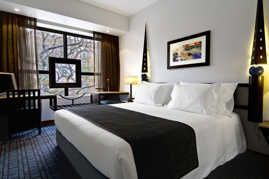 Отель Sana Executive Classic 3*