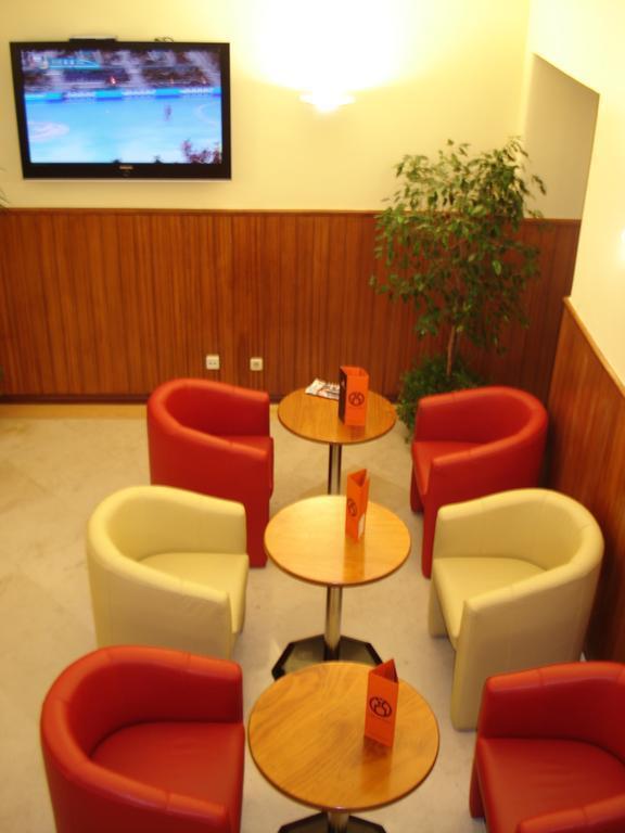 Изображение Residencial Lar Do Areeiro 1*