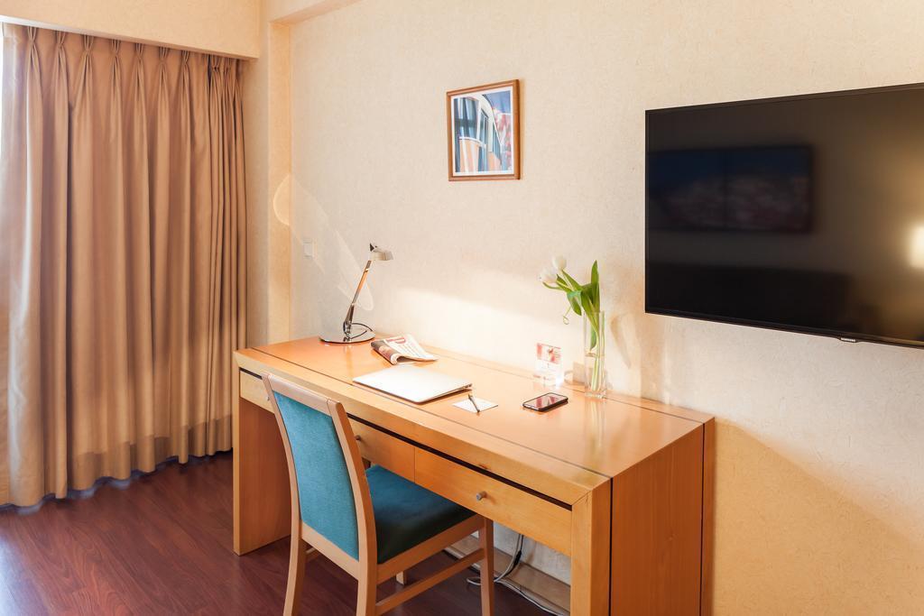 Фото ROMA (ex. Hotel Roma) 3*