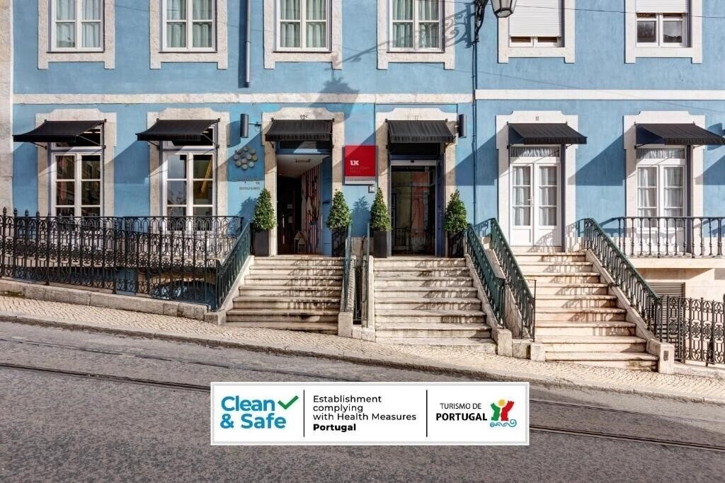 Отель Lx Boutique Hotel 4*