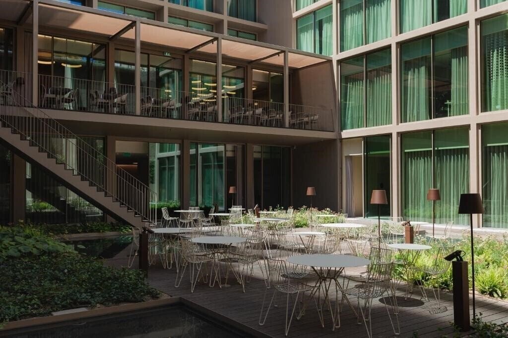 Изображение Lumen 4*