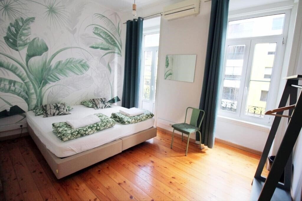 Отель Wot Lisbon Patio 2*