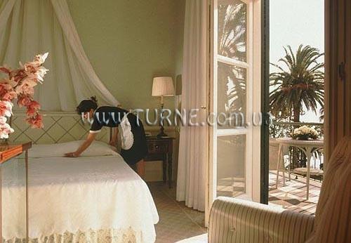 Картинка Reds Palace 5*