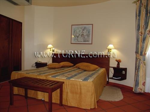 Отель Cabanas de Sao Jorge Village 3*