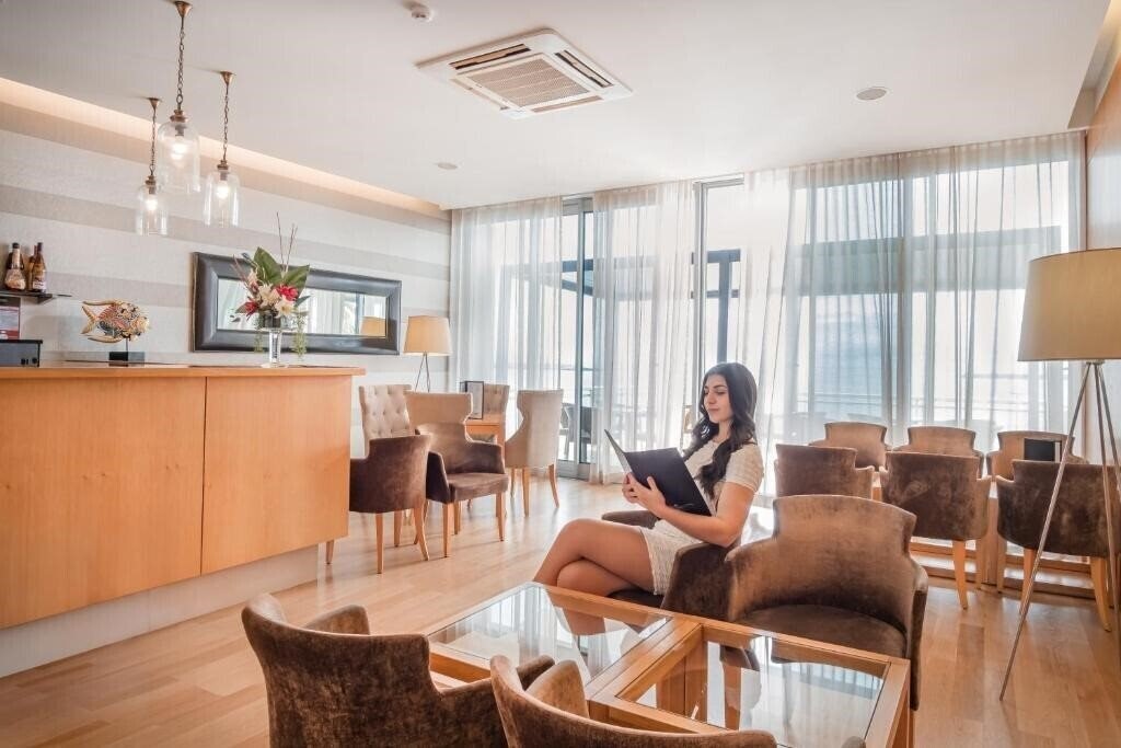 Изображение Atlantida Mar 4*