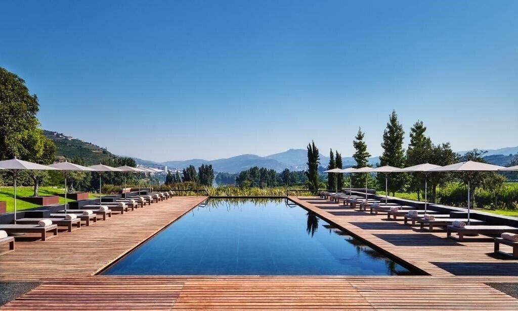 Отель Six Senses Douro Valley 5*