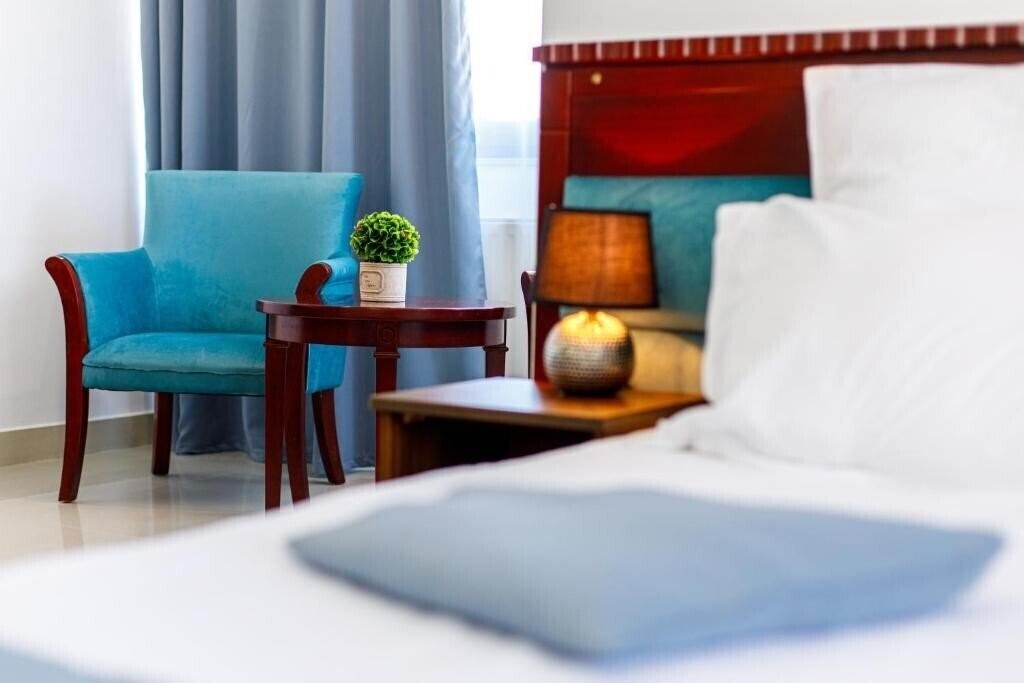 Отель Pacific Aparthotel 3*