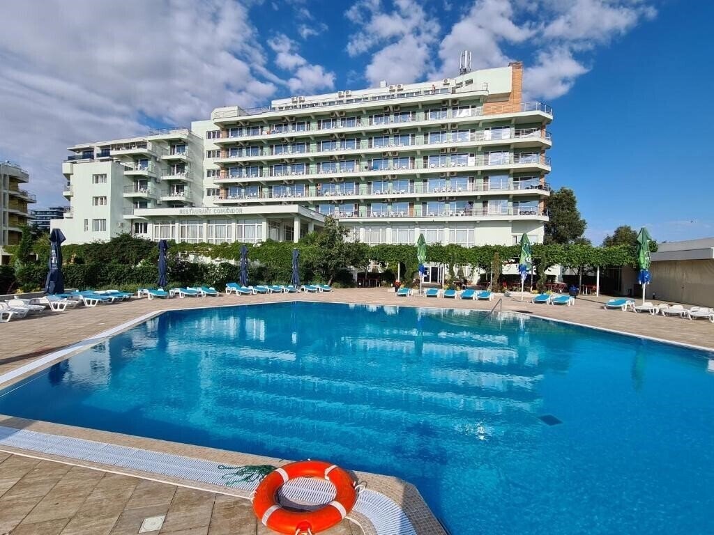 Картинка Comandor 4*