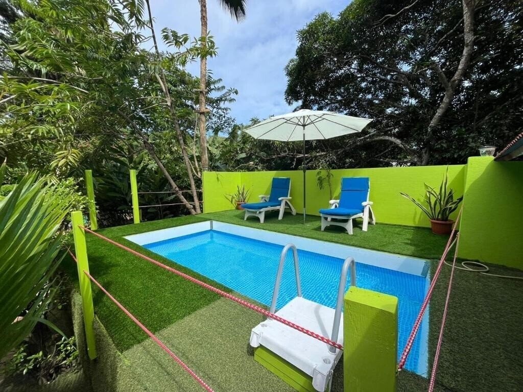 Фотография Belle Des Iles + 2*