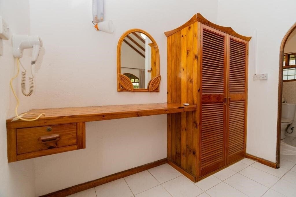 Фотография Romance Bungalows 2*