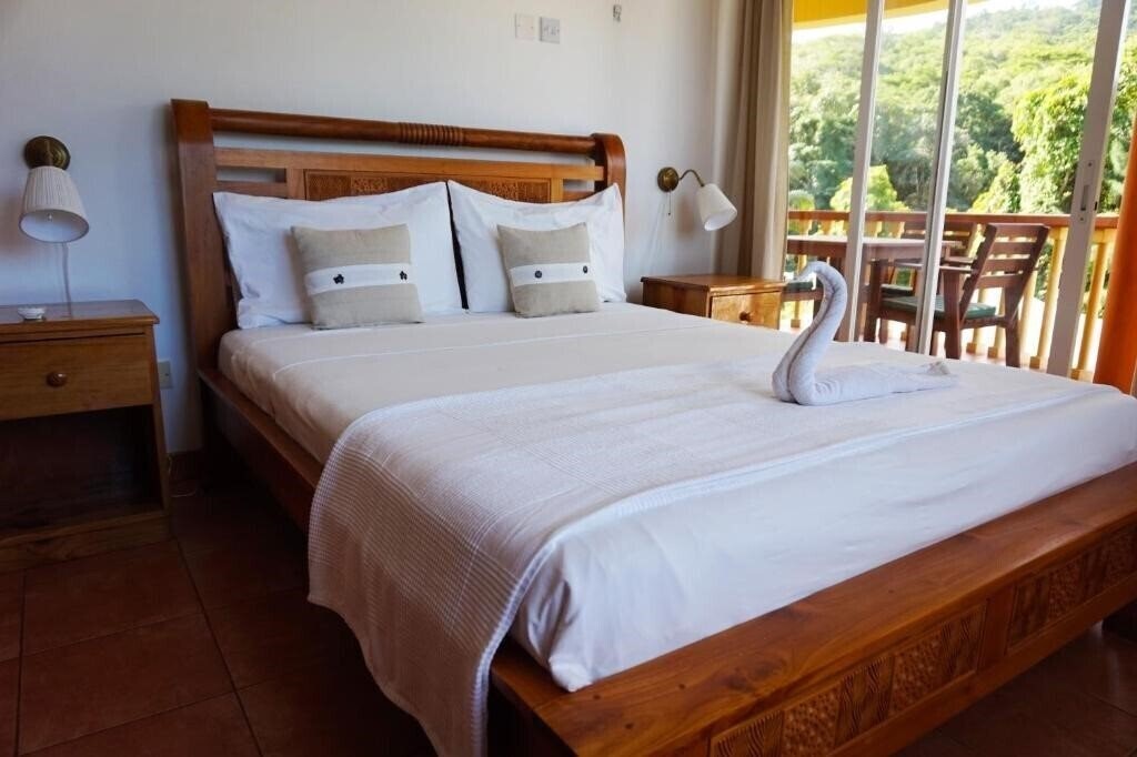 Фото La Villa Therese Apt 3*