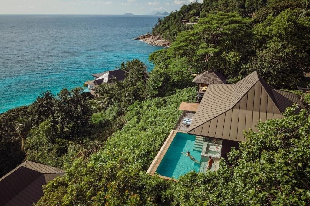 Картинка Four Seasons Resort Seychelles 5*