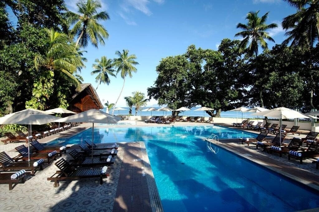 Изображение Berjaya Beau Vallon Bay 3*