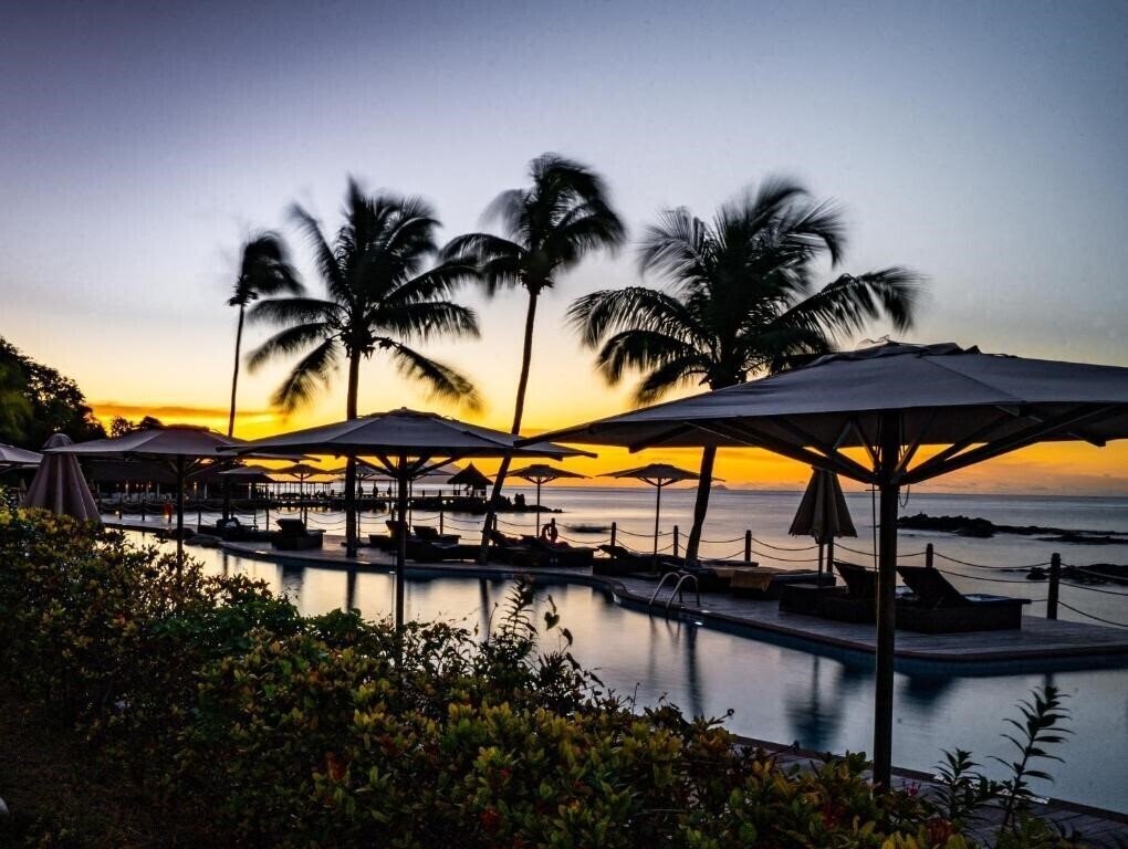 Изображение Le Meridien Fisherman's Cove 5*