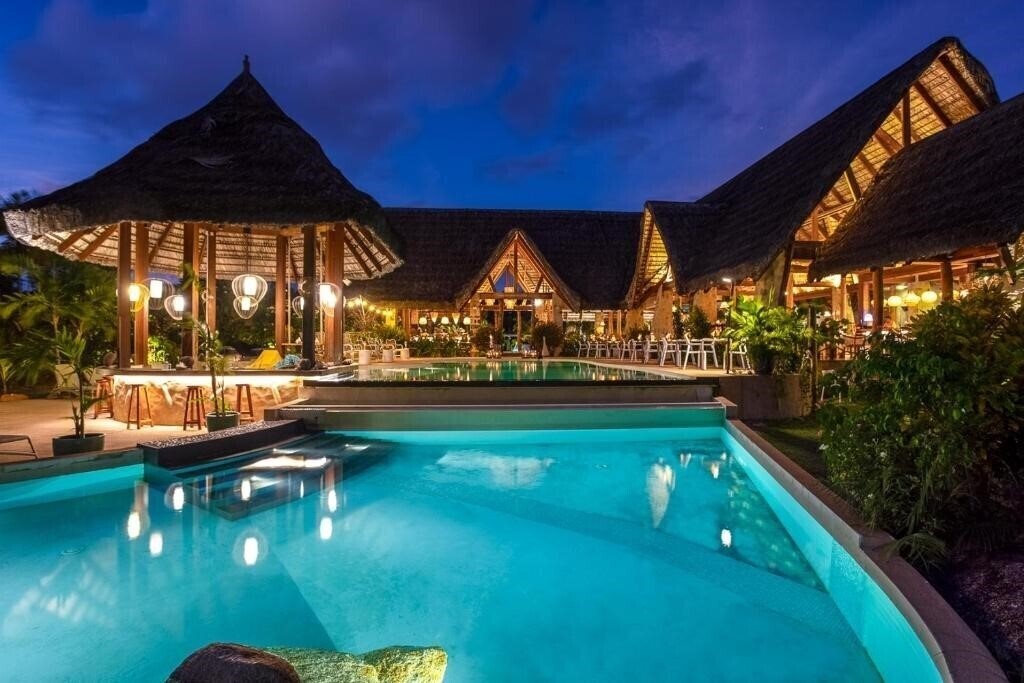 Отель Les Lauriers Hotel 4*