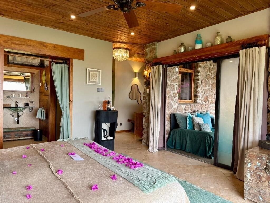 Фотография Chateau De Feuilles 4*