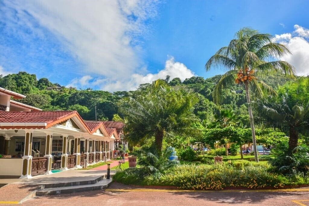 Изображение Berjaya Praslin Resort 3*