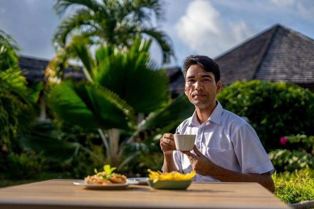 Изображение Castello Beach Hotel 4*