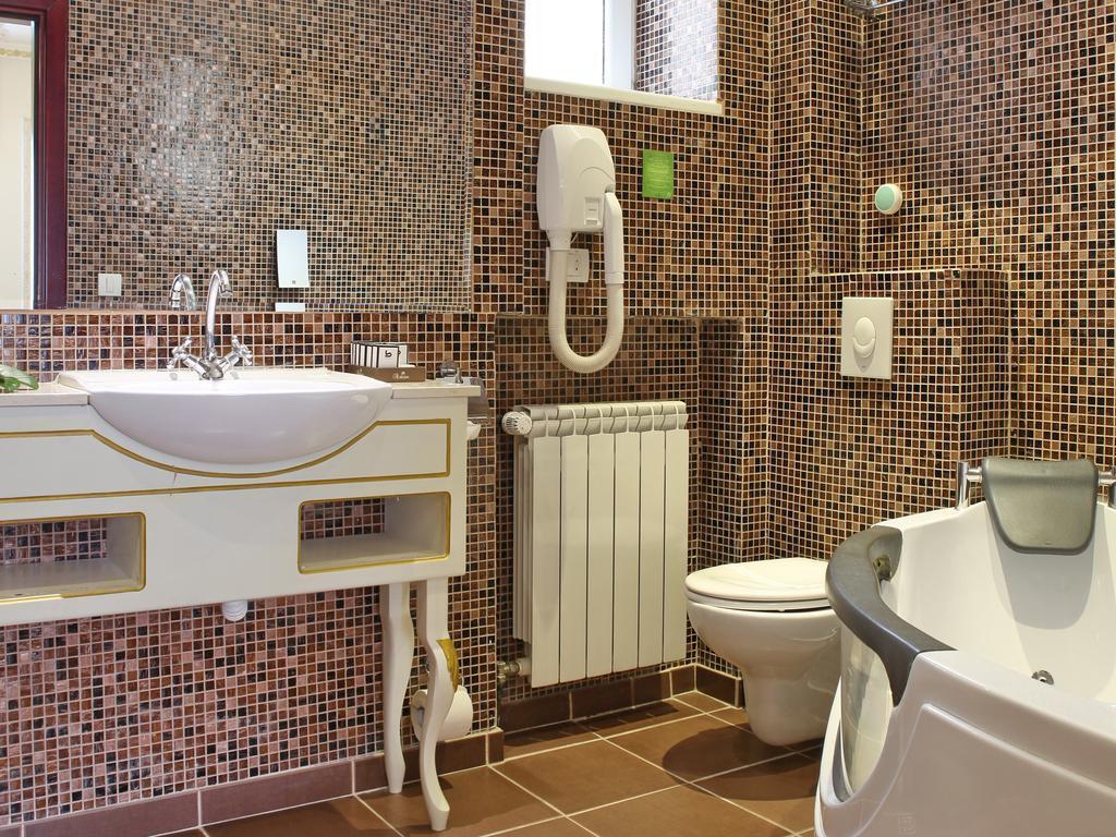 Фотография Queen?S Astoria Design Hotel 4*