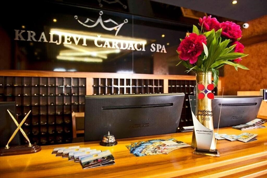 Отель Kraljevi Cardaci 4*