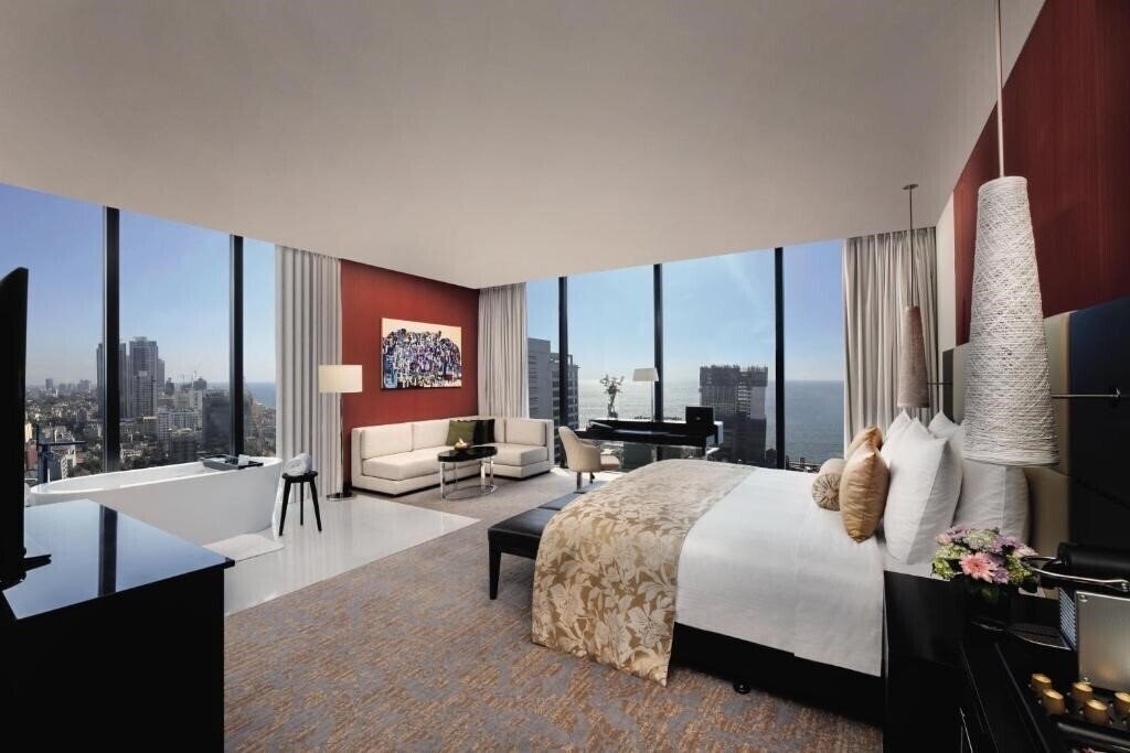 Фотография Movenpick Hotel Colombo 5*