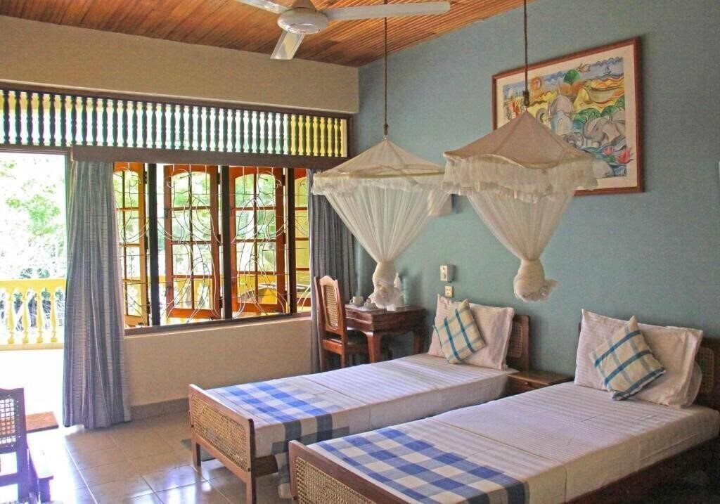 Фото Muthumuni Ayurveda River Resort 3*