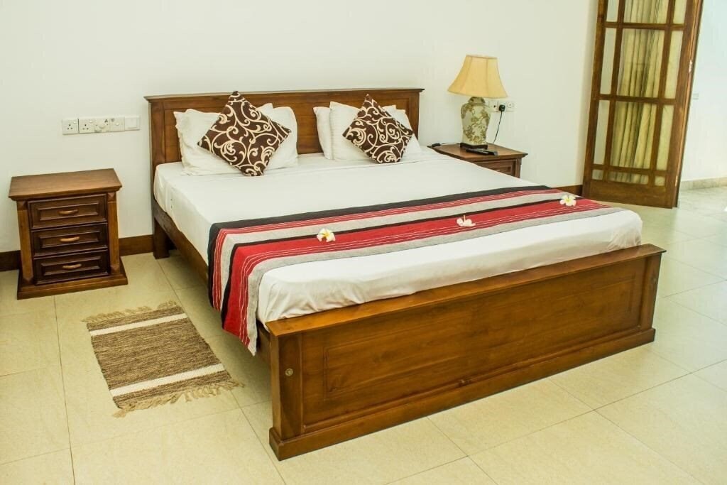 Фото Serendib Beach Hotel 3*