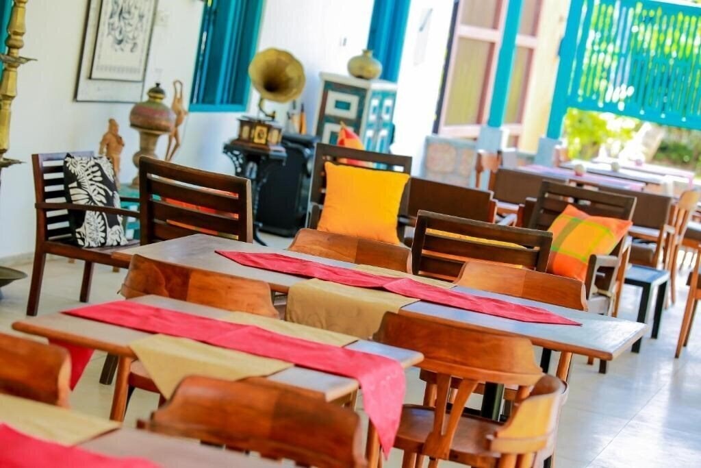Картинка Kurumba Villas 3*
