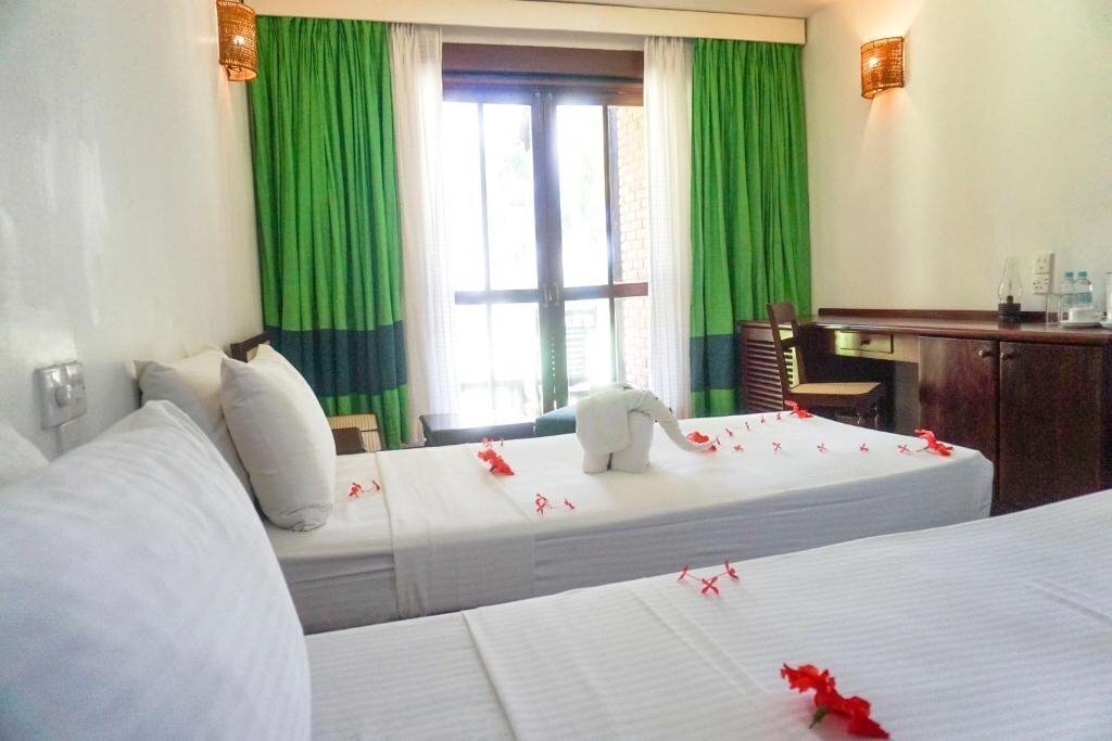 Картинка Club Bentota 3*