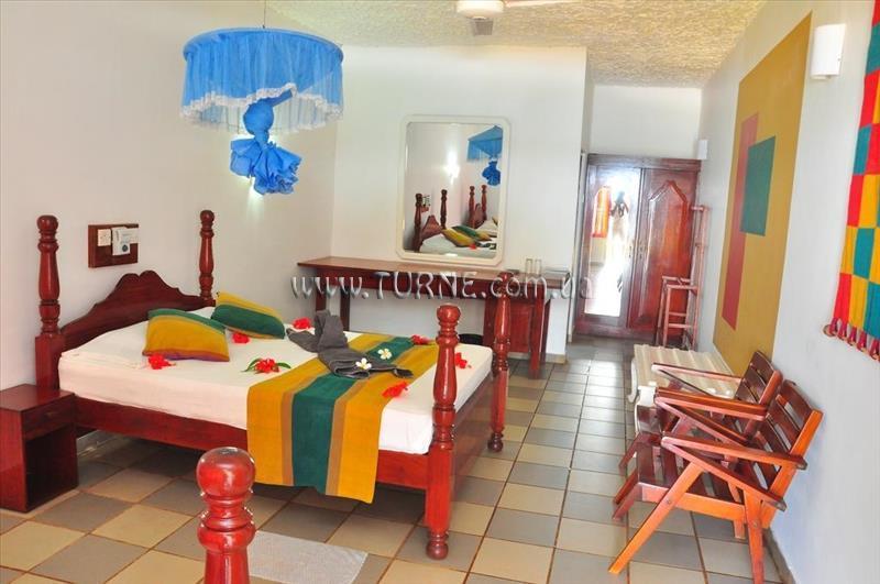 Фото Ypsylon Resort 2*