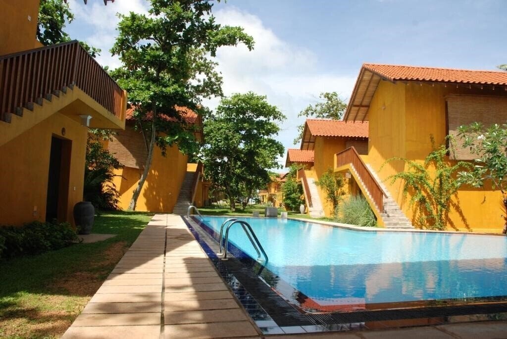 Изображение Muthumuni Beach Resort. 3*