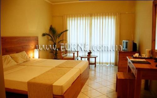 Фотография Emerald Bay 4*