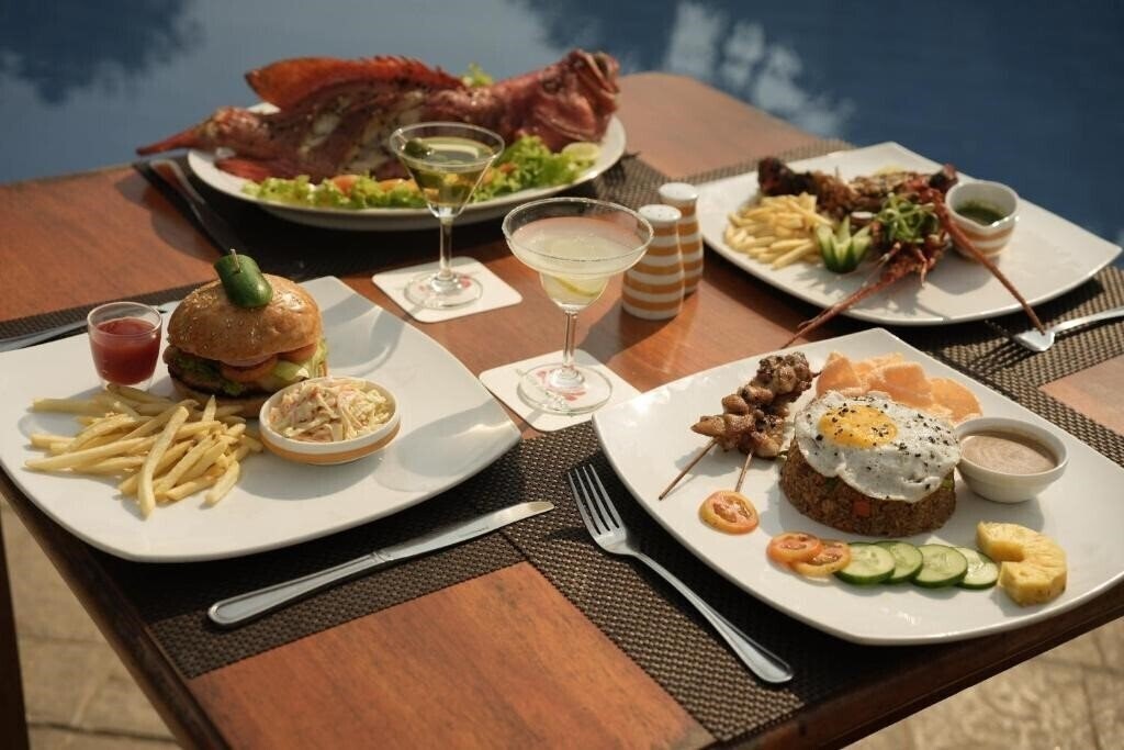 Картинка Hibiscus Beach Hotel 3*