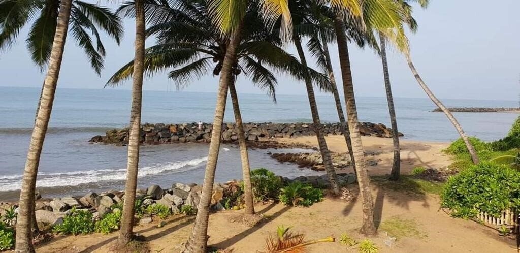 Картинка Oreo Beach Hotel 3*