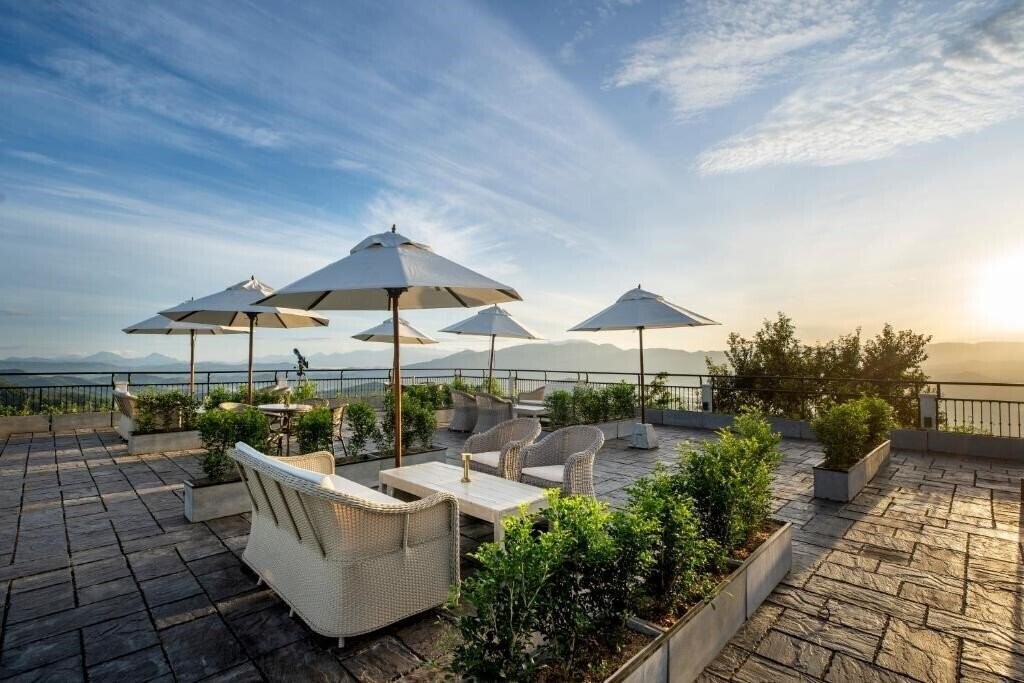 Картинка W15 Ambuluwawa 5*