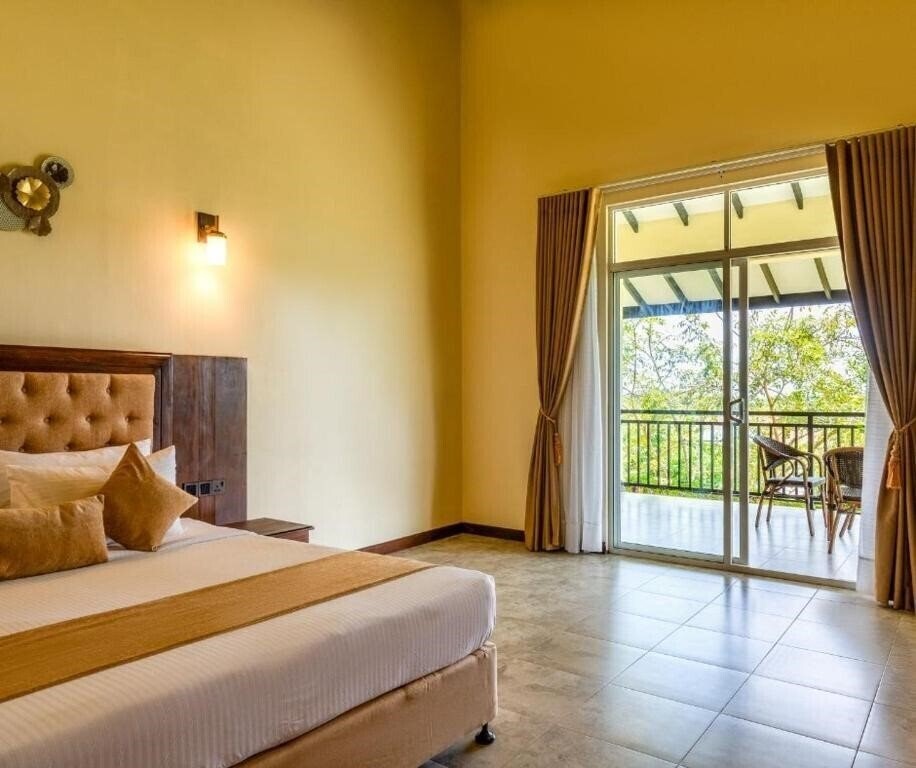 Фото Birds Resort Hambantota 5*