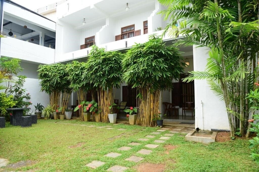 Отель Tranquil Guesthouse (ex. Tranquil Guesthouse) 3*