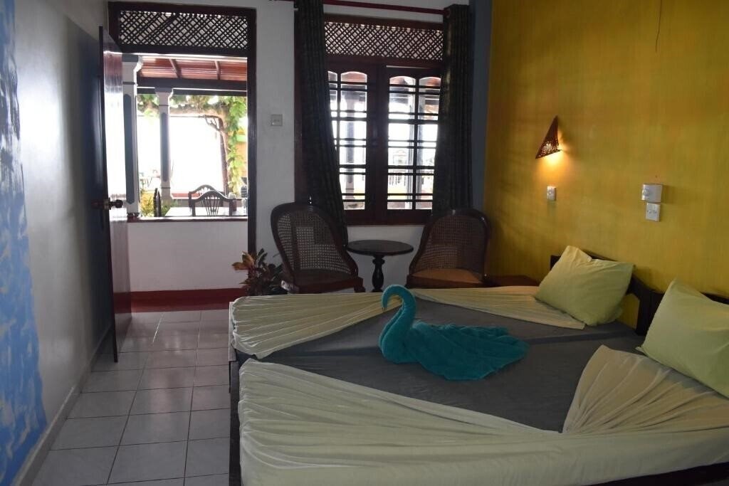 Фото White Pearl Beach 3*