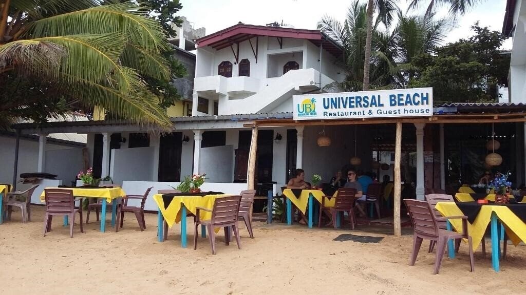 Отель Universal Beach 2*