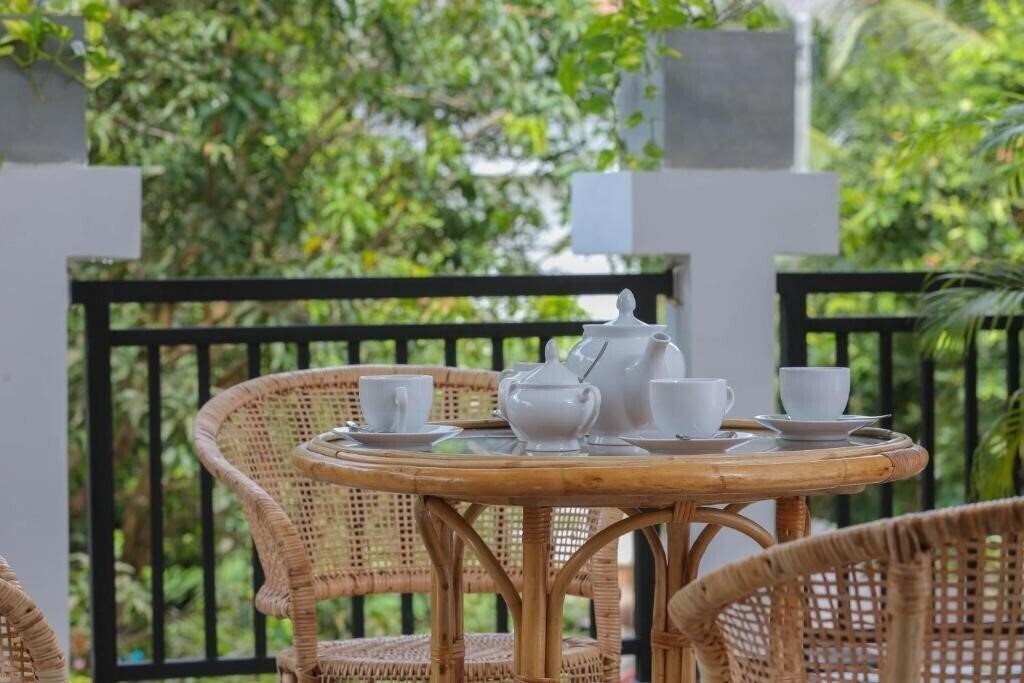 Отель L&D Stay Inn 2*
