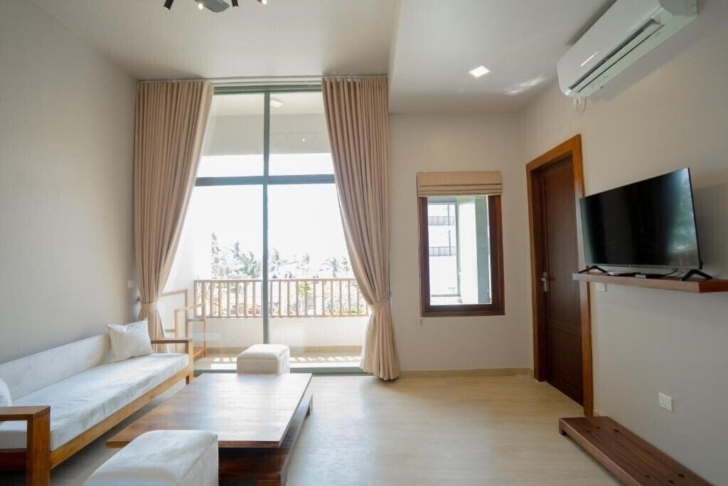 Фото Emerald Resort Hikkaduwa 3*